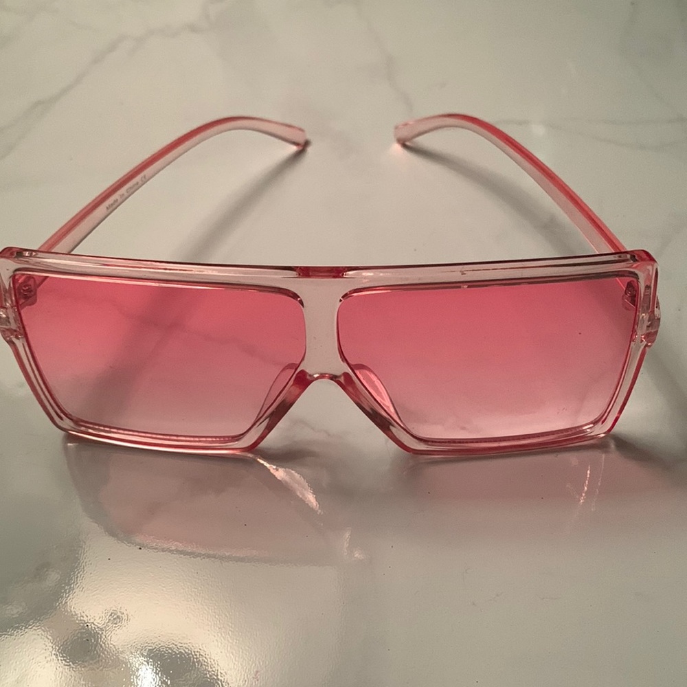 Y2K sunglasses
